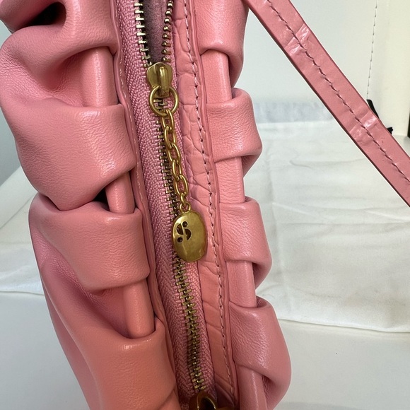 Staud Bean Bag - Grapefruit - Picture 7 of 8